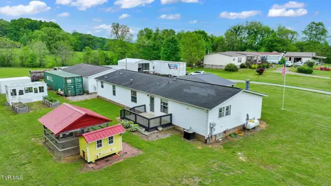 622 Oakland Road Limestone Tn 37681, Limestone, TN 37681 photo 8