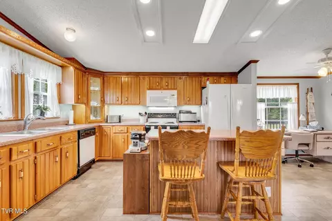 622 Oakland Road Limestone Tn 37681, Limestone, TN 37681 photo 20
