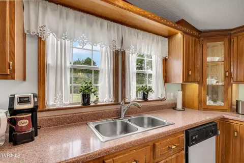 622 Oakland Road Limestone Tn 37681, Limestone, TN 37681 photo 22