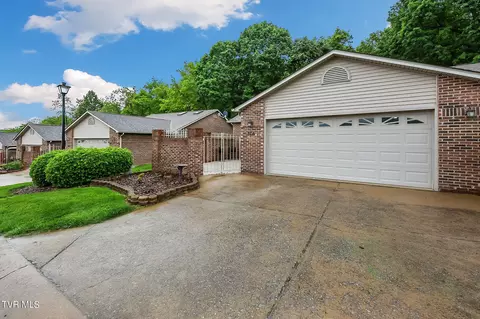 376 Viking Place Place Greeneville Tn 37745, Greeneville, TN 37745