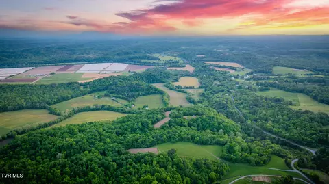 4045 S Mohawk Road Midway Tn 37809, Midway, TN 37809 photo 10