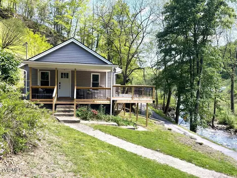 5391 Tumbling Creek Road Saltville Va 24370, Saltville, VA 24370