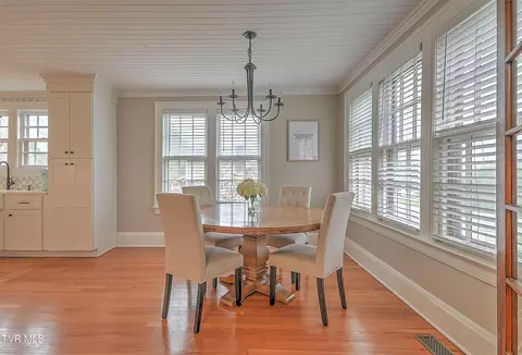 Dining - 701 Park Street Bristol Va 24201, Bristol, VA 24201 photo 2 of 4