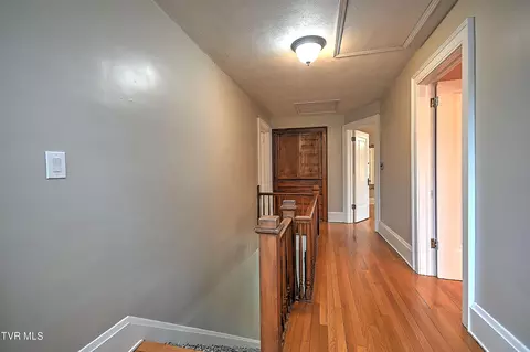 Entry Way - 701 Park Street Bristol Va 24201, Bristol, VA 24201 photo 4 of 5