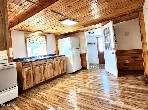 121 Norris Street Erwin Tn 37650, Erwin, TN 37650 photo 16