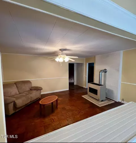 Living - 191 Dillard Avenue Erwin Tn 37650, Erwin, TN 37650 photo 1 of 1