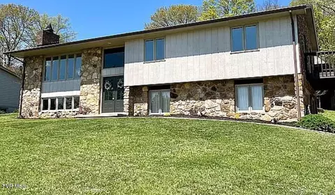 1120 Drumcastle Avenue Kingsport Tn 37660, Kingsport, TN 37660