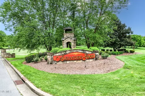 5 Mccormick Court Johnson City Tn 37604, Johnson City, TN 37604
