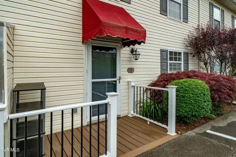2101 Cherokee Road 9 Johnson City Tn 37604, Johnson City, TN 37604