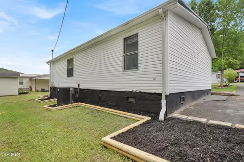 8817 Gateway Drive Wise Va 24293, Wise, VA 24293 photo 23