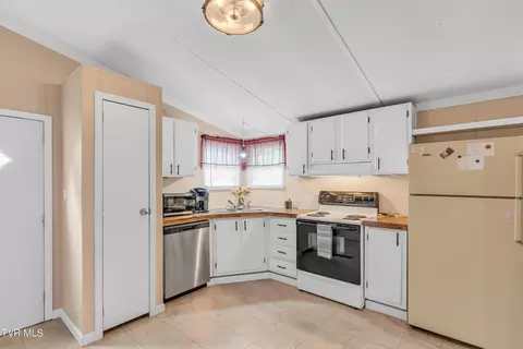8817 Gateway Drive Wise Va 24293, Wise, VA 24293 photo 7
