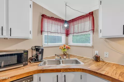 8817 Gateway Drive Wise Va 24293, Wise, VA 24293 photo 9