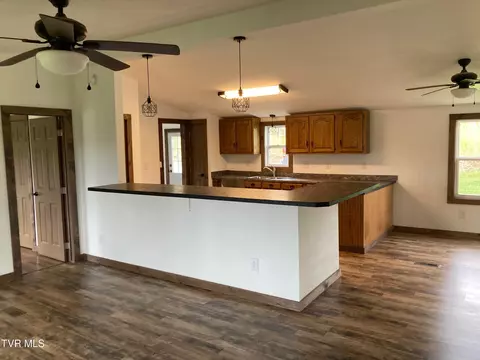 1154 Riddle Road Erwin Tn 37650, Erwin, TN 37650 photo 10