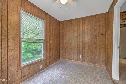 1128 E State Street Bristol Tn 37620, Bristol, TN 37620 photo 10
