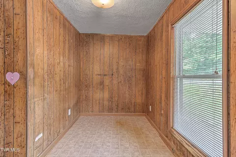 1128 E State Street Bristol Tn 37620, Bristol, TN 37620 photo 22