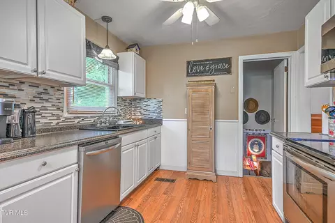 256 Robin Circle Bristol Va 24202, Bristol, VA 24202 photo 11