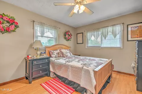 256 Robin Circle Bristol Va 24202, Bristol, VA 24202 photo 16