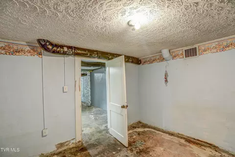 809 E State Street Bristol Tn 37620, Bristol, TN 37620 photo 37