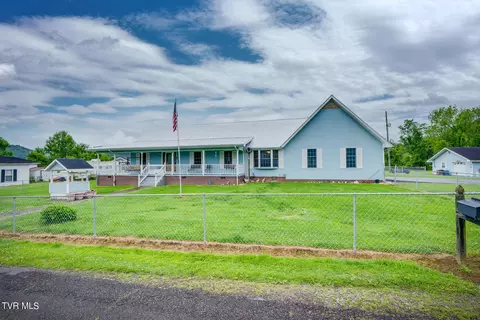 160 Fort Blackmore Lane Fort Blackmore Va 24250, Fort Blackmore, VA 24250