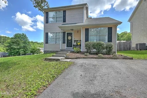 105 Boardwalk Bristol Tn 37620, Bristol, TN 37620