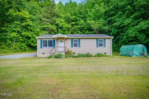 6096 Kingsport Hwy Highway Afton Tn 37616, Afton, TN 37616