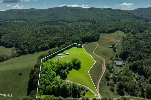 3166 Divide Road Mountain City Tn 37683, Mountain City, TN 37683