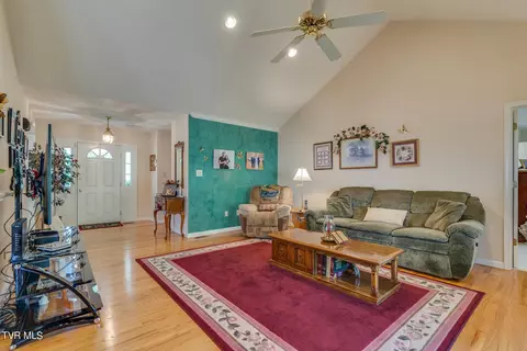 29083 Blue Spring Road Meadowview Va 24361, Meadowview, VA 24361 photo 13