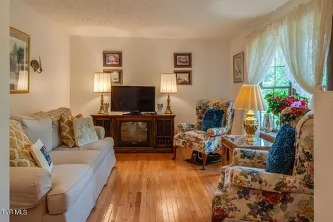 260 Greenhill Drive Cedar Bluff Va 24609, Cedar Bluff, VA 24609 photo 13