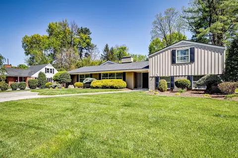 1504 Dobyns Drive Kingsport Tn 37664, Kingsport, TN 37664