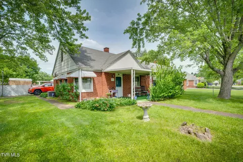333 331 Cherokee Village Drive Kingsport Tn 37660, Kingsport, TN 37660