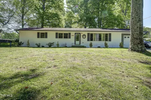 4004 Englewood Boulevard Johnson City Tn 37601, Johnson City, TN 37601