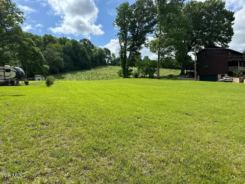 607 Baywood Drive Piney Flats Tn 37686, Piney Flats, TN 37686