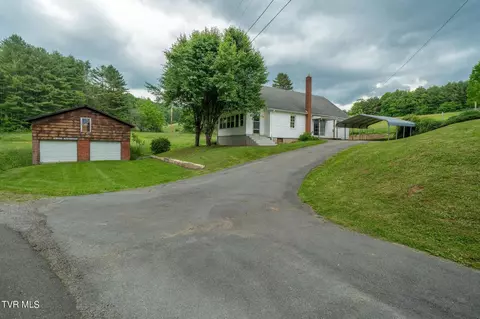 904 Sundown Road Mountain City Tn 37683, Mountain City, TN 37683