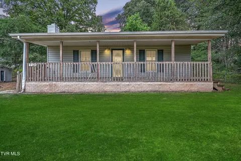203 Church Street Surgoinsville Tn 37873, Surgoinsville, TN 37873