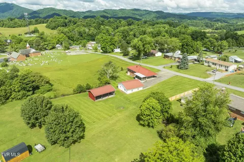 View/Area - 127 Forrest Road Fall Branch Tn 37656, Fall Branch, TN 37656 photo 7 of 11