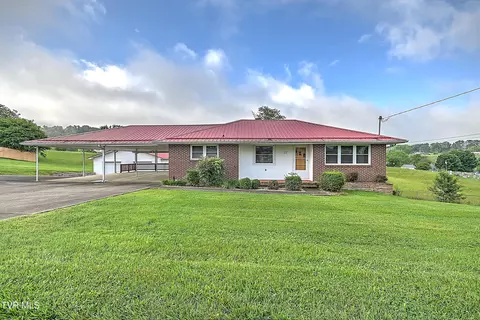 127 Forrest Road Fall Branch Tn 37656, Fall Branch, TN 37656