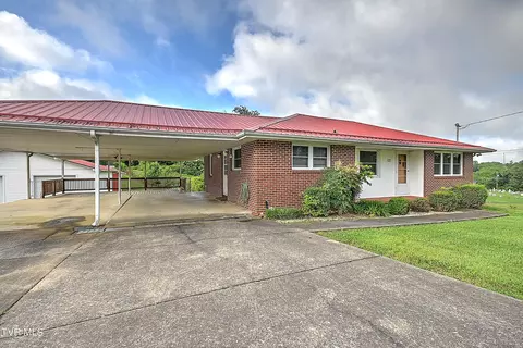 Other - 127 Forrest Road Fall Branch Tn 37656, Fall Branch, TN 37656 photo 3 of 22