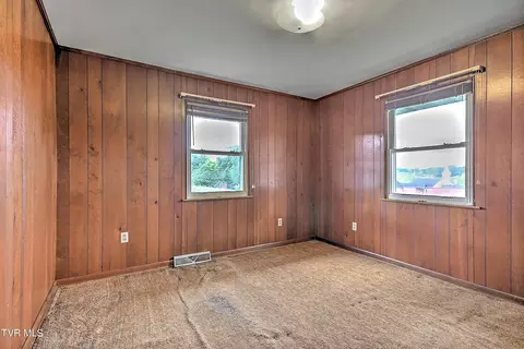 Bedroom - 127 Forrest Road Fall Branch Tn 37656, Fall Branch, TN 37656 photo 1 of 9