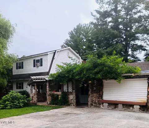 330 Sneed Hill Road Elizabethton Tn 37643, Elizabethton, TN 37643