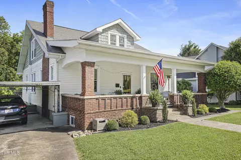 417 N Elm Avenue Erwin Tn 37650, Erwin, TN 37650
