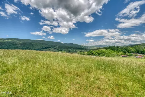 937 Big Dry Run Road Mountain City Tn 37683, Mountain City, TN 37683