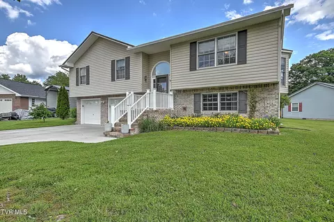311 Hawkins Avenue Church Hill Tn 37642, Church Hill, TN 37642