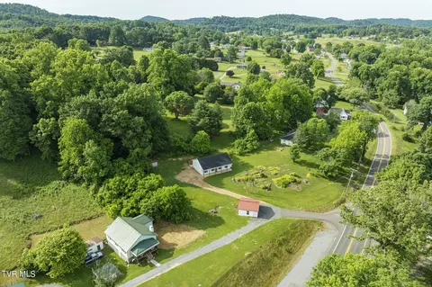 Other - 2127 Highway 93 Fall Branch Tn 37656, Fall Branch, TN 37656 photo 14 of 19