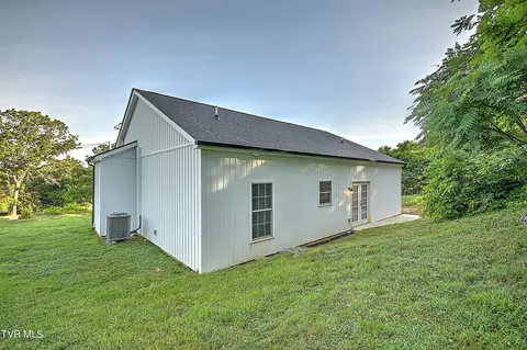 Exterior - 2127 Highway 93 Fall Branch Tn 37656, Fall Branch, TN 37656 photo 3 of 9
