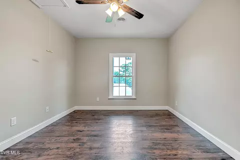 Bedroom - 2127 Highway 93 Fall Branch Tn 37656, Fall Branch, TN 37656 photo 2 of 7