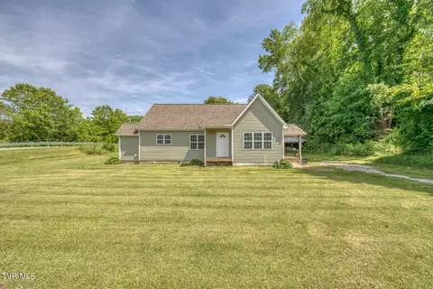 438 Airport Road Mountain City Tn 37683, Mountain City, TN 37683
