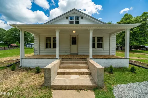 319 Pine Street Mountain City Tn 37683, Mountain City, TN 37683