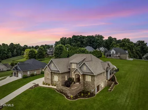 108 Red Leaf Lane Blountville Tn 37617, Blountville, TN 37617