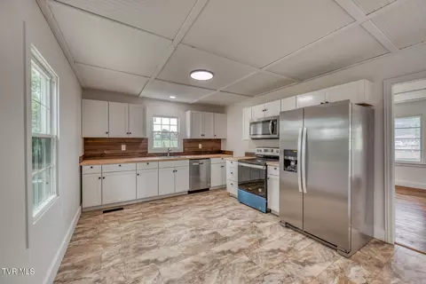 208 Gregory Avenue Greeneville Tn 37745, Greeneville, TN 37745 photo 8