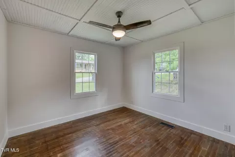 208 Gregory Avenue Greeneville Tn 37745, Greeneville, TN 37745 photo 16